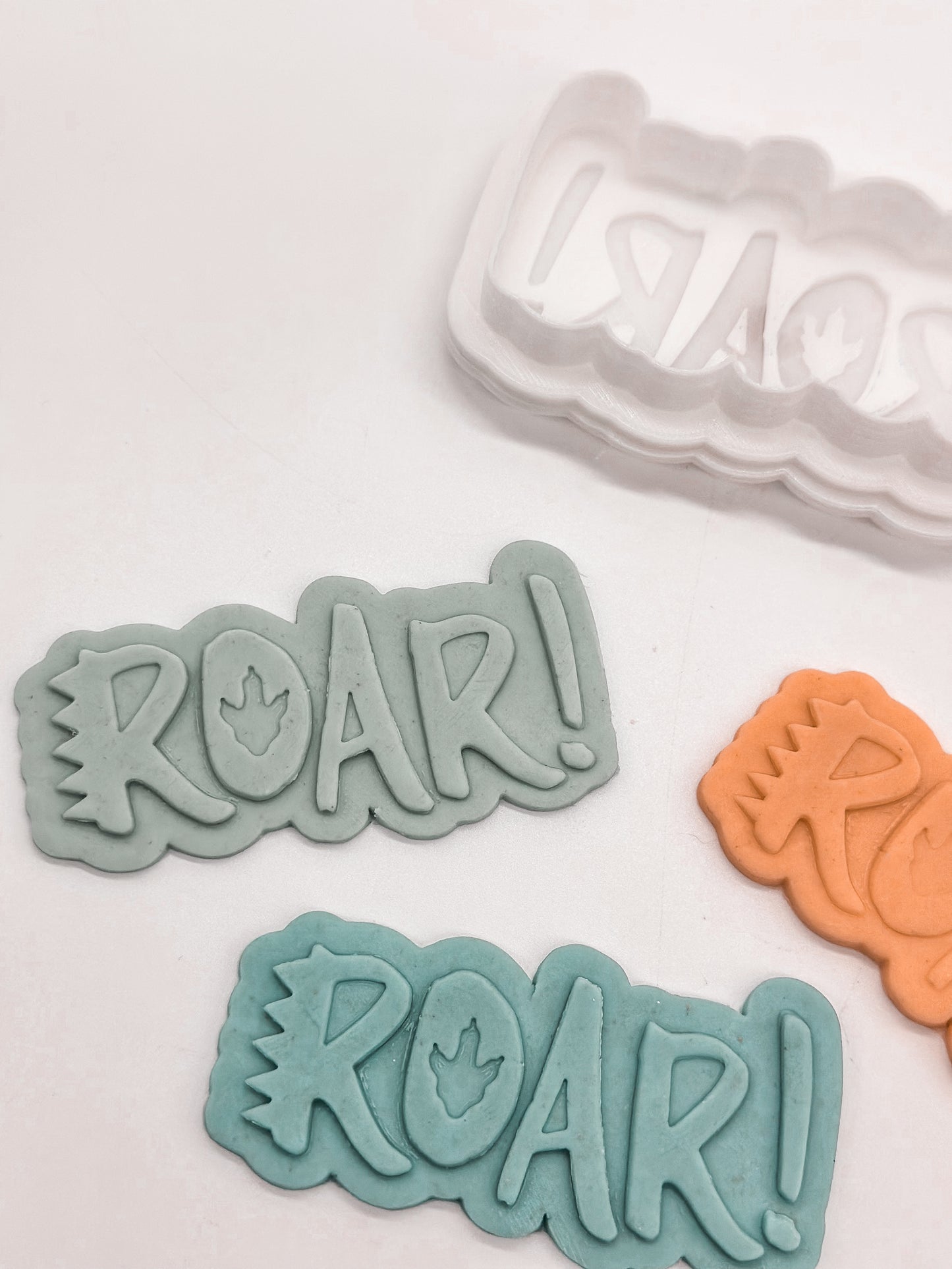 Roar 'Burst' Cookie Stamp and Cutter