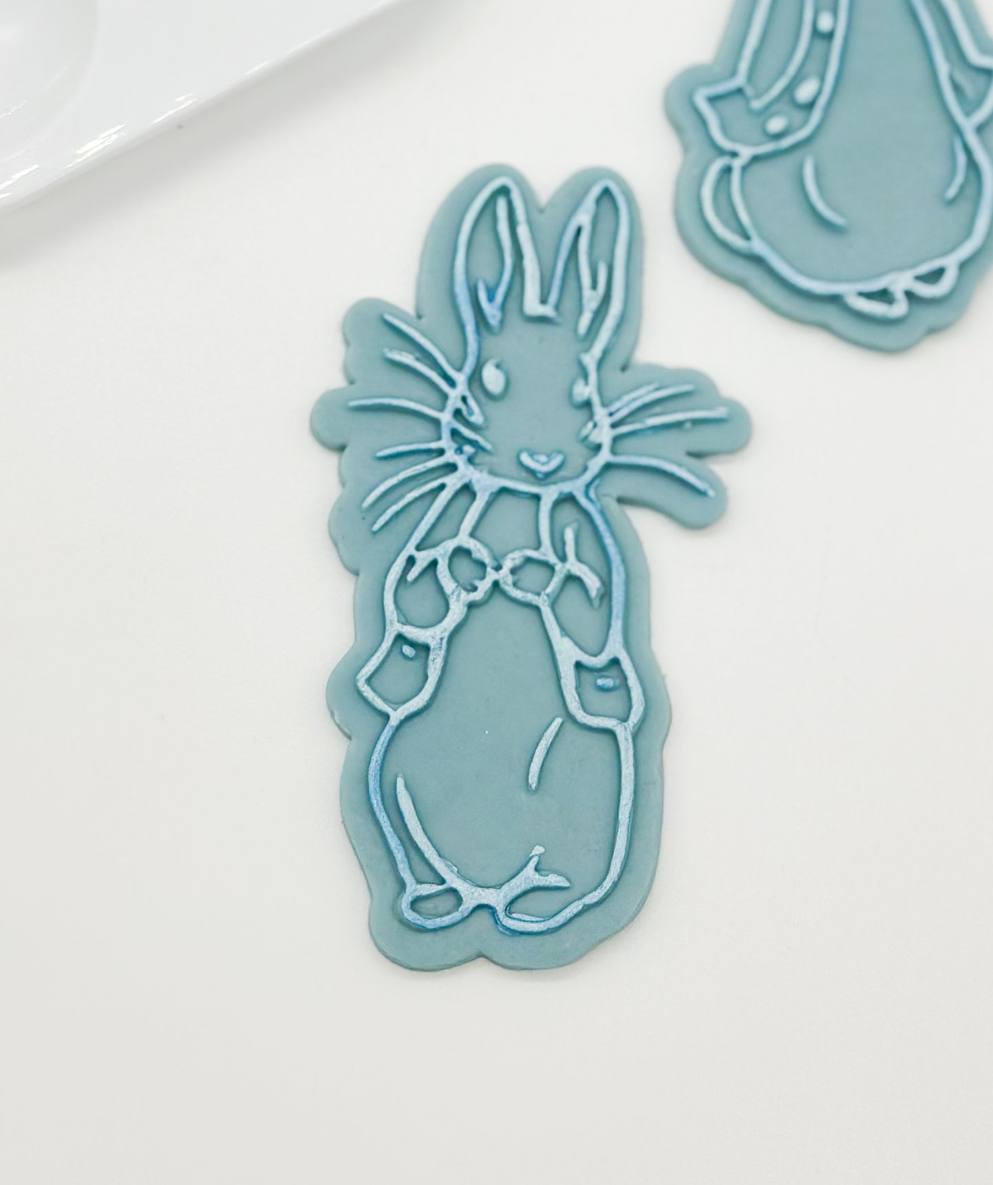 Peter Rabbit 'Burst' Cookie Stamp and Cutter