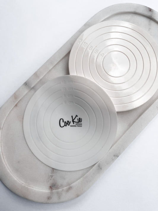 Mini Turntable with Silicone Mat by COO KIE