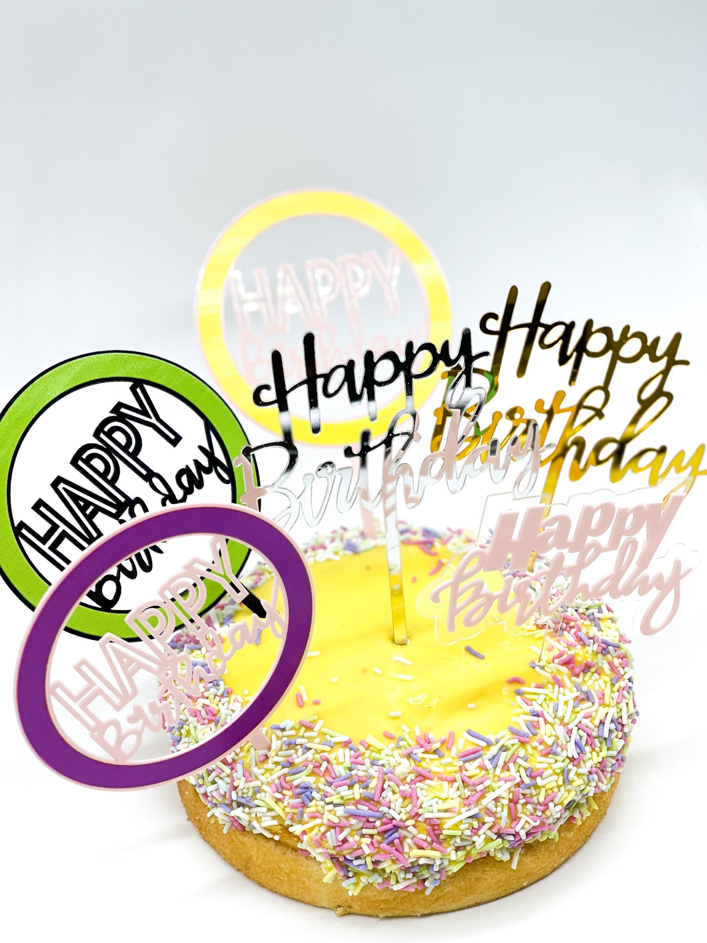 Circle Happy Birthday Cursive Topper - Yellow